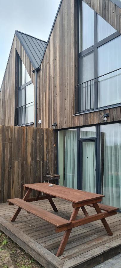 Kopu Ramybe Apartment พาลังกา ภายนอก รูปภาพ