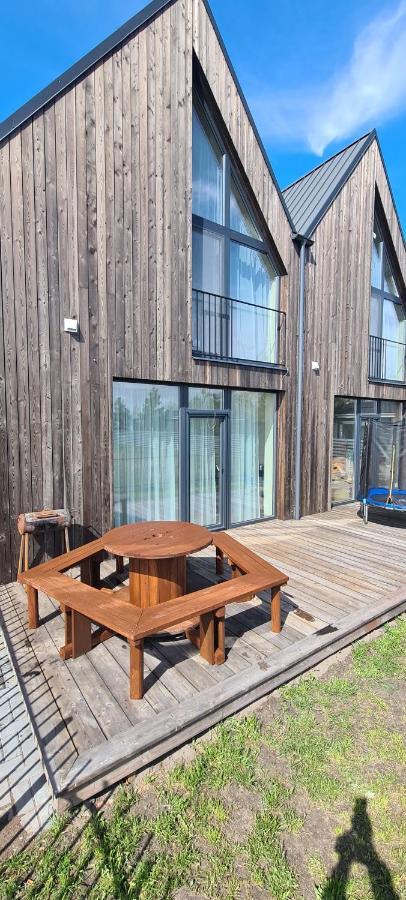 Kopu Ramybe Apartment พาลังกา ภายนอก รูปภาพ